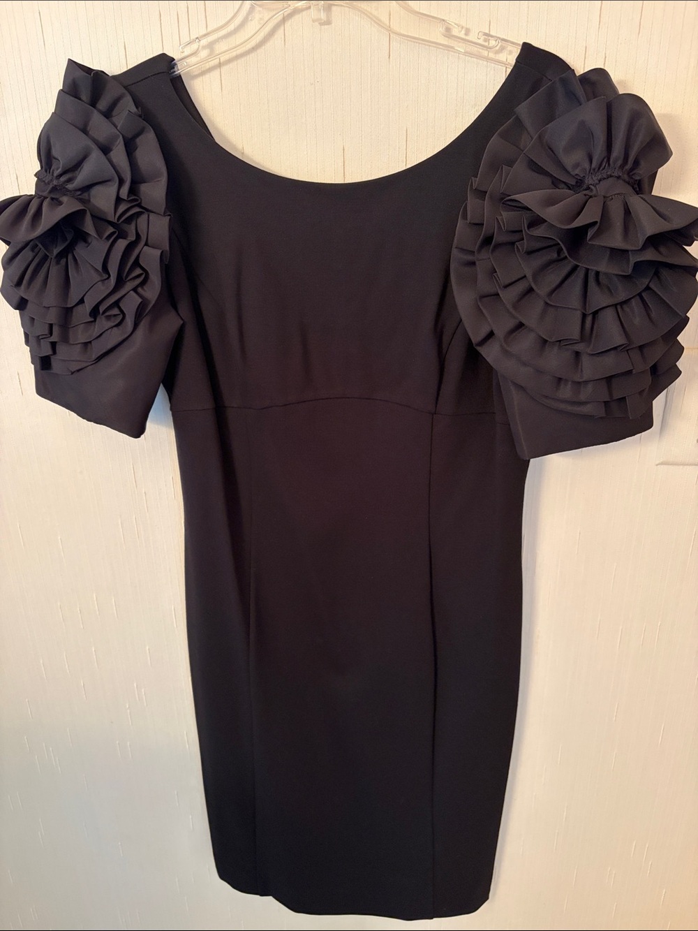 Nue by Shani Black Ruffled Puff-Sleeve Sheath Dress